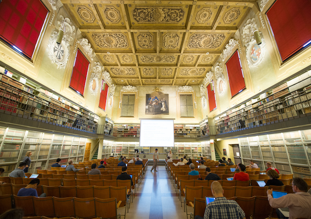 Free HTML5 Template by FREEHTML5.co